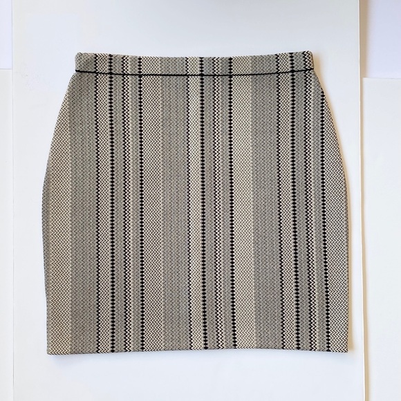 Theory Stretch Knit Mini Skirt - Picture 5 of 10